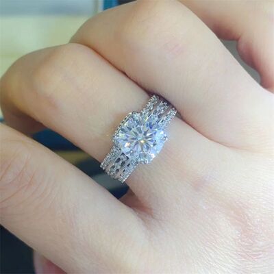 2 Carat Moissanite 925 Sterling Silver Ring