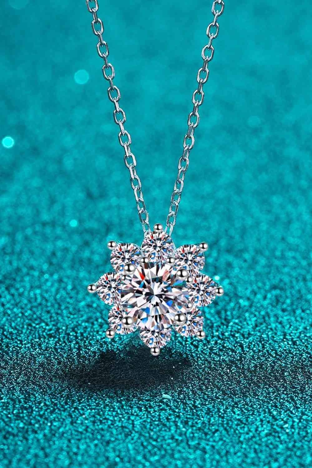 1 Carat Moissanite Floral-Shaped Pendant Necklace